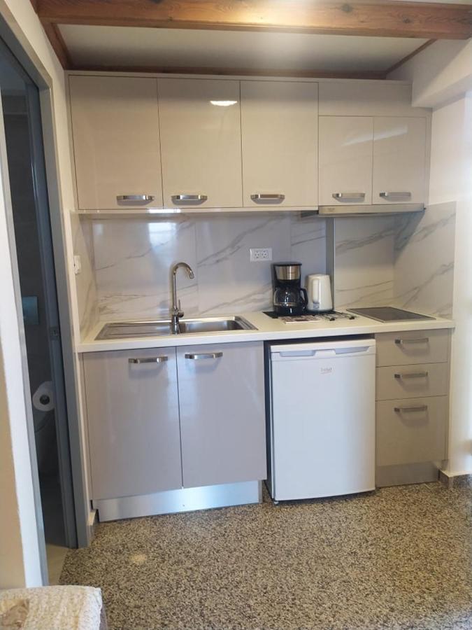 Nicolas Apartments 依拉佩特拉 外观 照片
